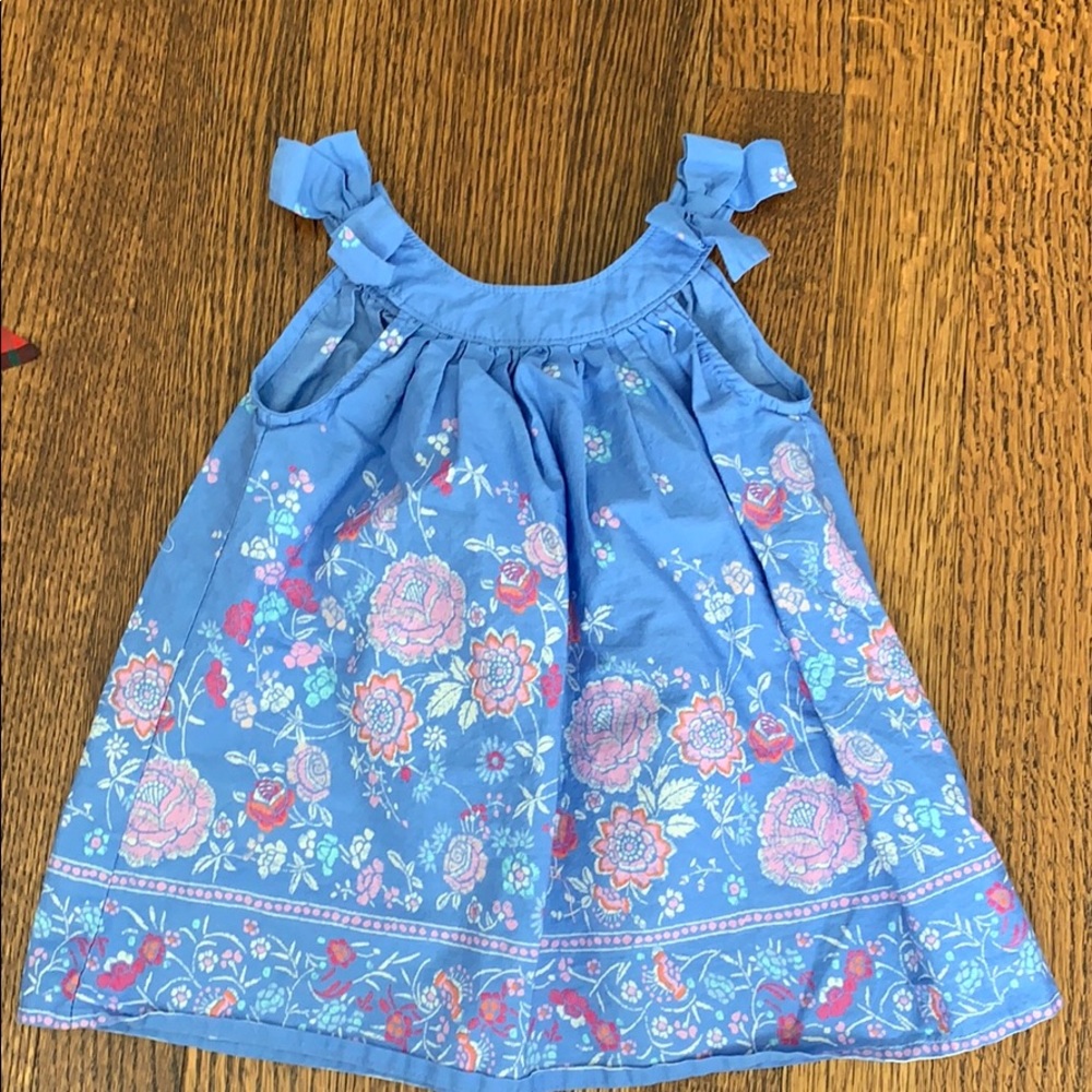 Baby girls gap dress